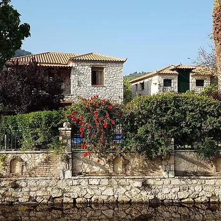 Castello Bellos Апартаменты *